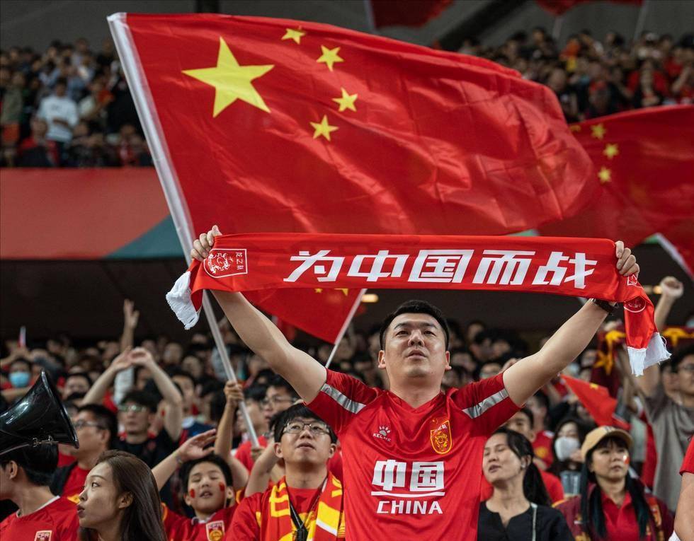 中国战队KBG夺冠！携手DFYG出征决胜巅峰M6世界总决赛